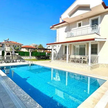 Vilă Kayra Dalyan