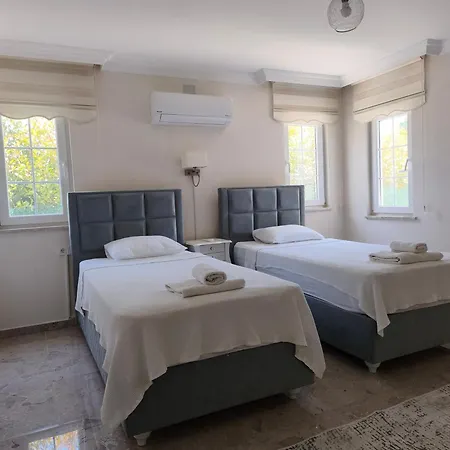 Kayra Vilă Dalyan