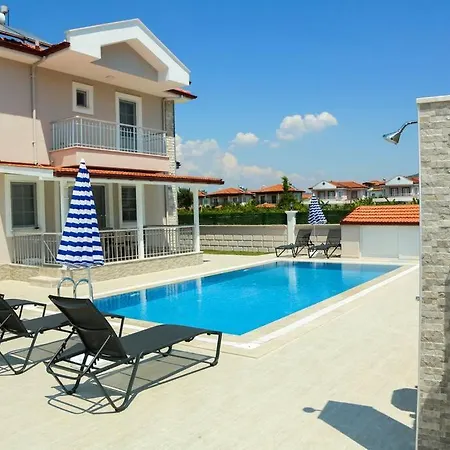 Villa Kayra *